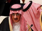 Pedchozí korunní princ Muhammad bin Najíf pi konferenci o migraní krizi...