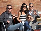 George Clooney s Amal Alamuddinovou a Cindy Crawfordová s manelem Rande...