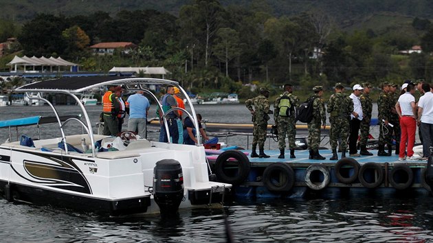 V Kolumbii se potopila typatrov vletn lo (25. ervna 2017).