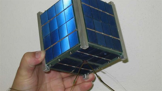 Testovací prototyp první české amatérské družice czCube.