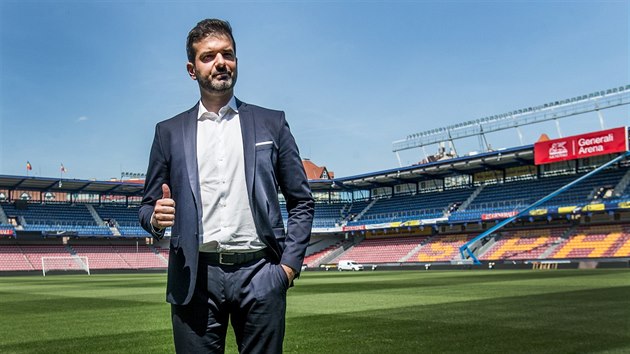 Andrea Stramaccioni pzuje jako nov trenr Sparty