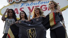 Vegas Golden Knights odhalili dresy pro sezonu 2017-2018, svou premiérovou v...