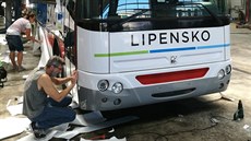 Na Lipensku budou vozit cyklisty speciálně polepené autobusy.