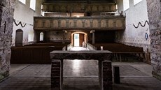 Zchátralý kostel ve Vrchní Orlici v Orlických horách se nyní otevírá jen...