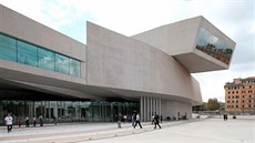 MAXXI, ím (2010). Italské národní muzeum navrhla Zaha Hadid. Je...