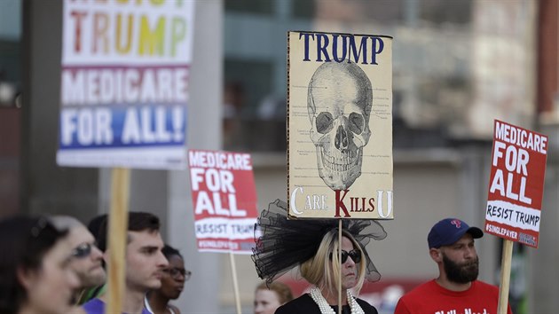 Protest proti rušení Obamacare. (27. června 2017)