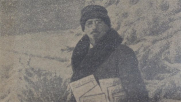 Karel Sezemský na titulní stránce Posla záhrobního (měsíčník měl podtitul Spiritistický časopis věnovaný záhadám duševním, vycházel v letech 1900 až 1938) z ledna 1930 v rámci expozice spiritismu novopackého muzea.
