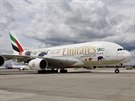 Na praském letiti dosedl po sobotním poledni Airbus A380 ve speciálním...
