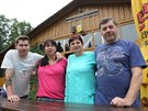 Hospdku Pohoda u eky Sázavy na Stvoidlech provozuje rodina ákova. Zleva...