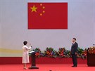ínský prezident uvedl do funkce novou správkyni Hongkongu