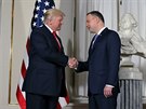 Polský prezident Andrzej Duda vítá hlavu USA Donalda Trumpa na návtv ve...