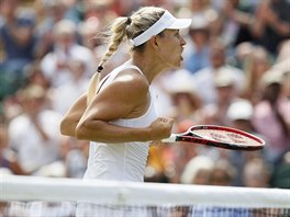 Angelique Kerberov slav postup do osmifinle Wimbledonu.