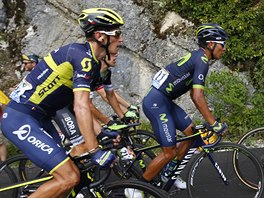 Roman Kreuziger (vlevo) bhem osm etapy Tour de France.