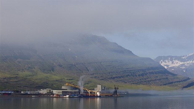 Tovrna Fjarðal Smelter, Iceland