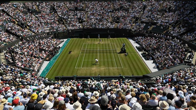 Pohled na wimbledonsk kurt slo 1 bhem duelu Adam Pavlsek vs. Novak Djokovi