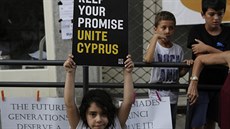 Jednání o sjednocení Kypru skonila krachem (6. ervence 2017)