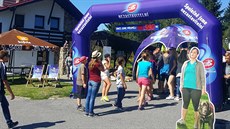 V lét� projde branami a� n�kolik stovek tisíc lidí. Takto to vypadalo na...