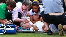Bethanie Matteková-Sandsová ve Wimbledonu trpí bolestí.