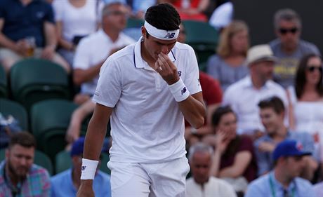 Zamylený Kanaan Milan Raonic v osmifinále Wimbledonu.