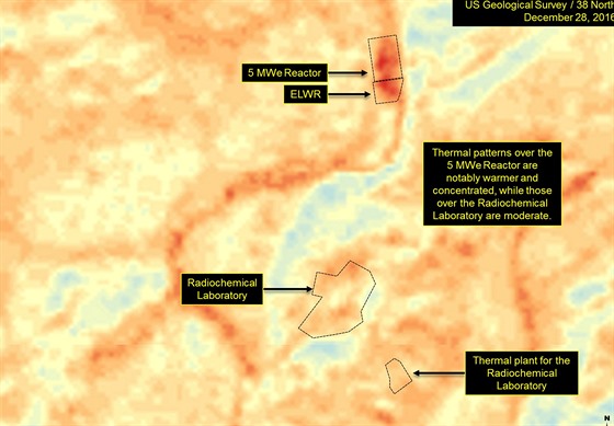 Termální snímek  Jongbjonu z prosince loského roku. V míst reaktoru je patrná...