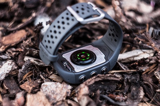 TEST: Nov sporttester Polar M430 nabz optiku, vibrace i lep GPS