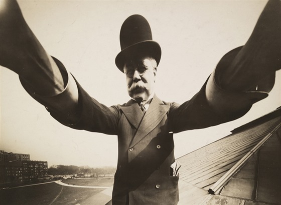 Self-portrait by photographer Joseph Byron (1847 - 1923), New York, 1909. He...