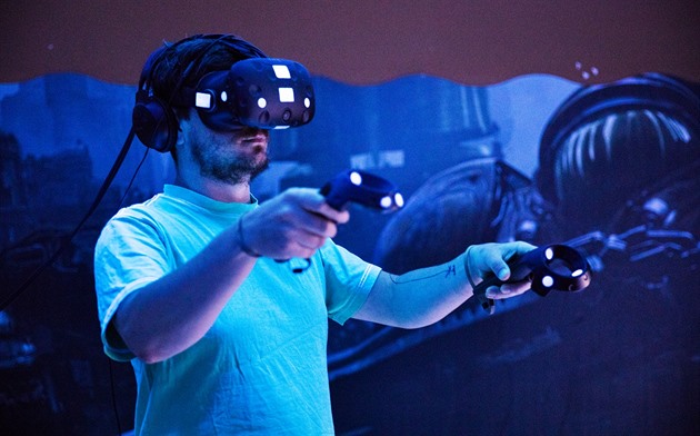 Vlnu zájmu o virtuální realitu obnovilo zaízení Oculus Rift, které pilo na...