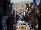 Palestinci protestují proti instalaci kovových detektor na Chrámové hoe. (17....