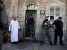 V Jeruzalém po vrad dvou izraelských policist u Chrámové hory panuje naptí...