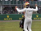 NEJRYCHLEJÍ. Lewis Hamilton ovládl kvalifikaci Velké ceny Británie a z vozu...
