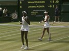 VÍTZKA A PORAENÁ. Venus Williamsová slaví postup do wimbledonského finále,...