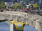 Momentka z 16. etapy Tour de France.