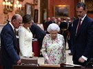 Britská královna Albta II., princ Philip a panlský král Felipe VI. s...