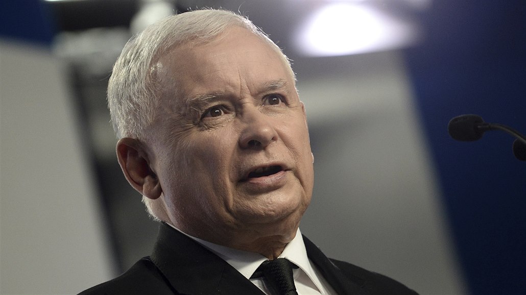 Předseda polské vládní strany Právo a spravedlnost Jarosław Kaczyński (14....