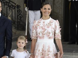 Dvě budoucí švédské královny: korunní princezna Victoria a její dcera princezna...