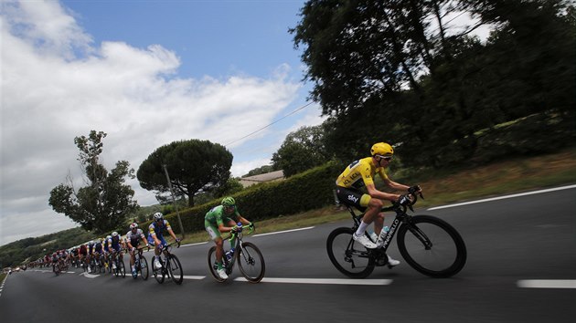 Momentka z jedenct etapy Tour de France.