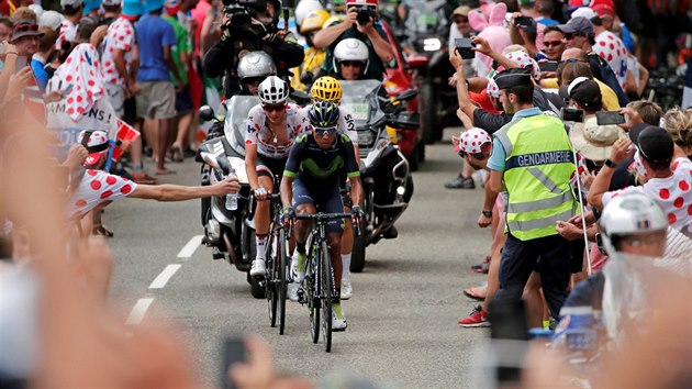 STHAC TRIO. Nairo Quintana, Warren Barguil a Michal Kwiatkowski bhem tinct etapy Tour de France.