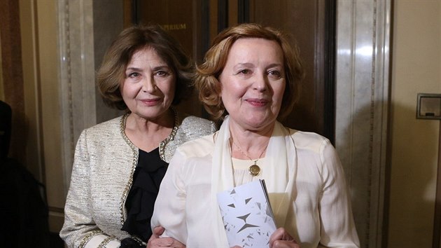 Magda a Emília Vášáryovy na předávání Českých lvů (2016)