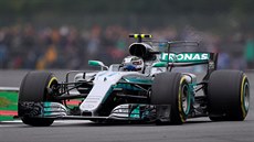 Lewis Hamilton v kvalifikaci Velké ceny Británie.