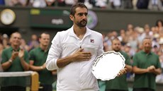 Chorvat Marin ili s talíem pro poraeného finalistu Wimbledonu.