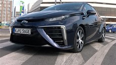 Vodíková Toyota Mirai poprvé na eských silnicích