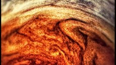 Velká rudá skvrna na Jupiteru