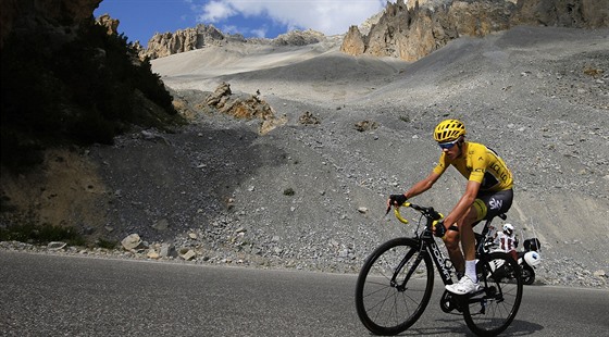 Zaútoí Chris Froome pítí rok ve Francii na pátý titul?