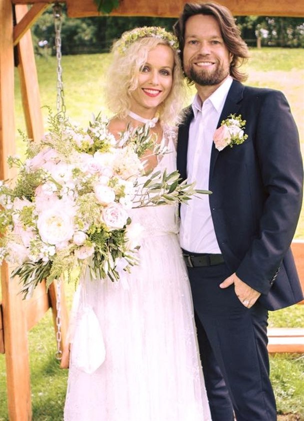 Richard Kraj�o a Karin Babinská se vzali 27. �ervence 2017.
