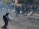 V Jeruzalém vypukly stety mezi palestinskými muslimy a izraelskou policií....