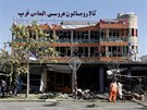 Pi sebevraedném atentátu v afghánském Kábulu zemelo ptaticet lidí a...