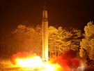 Severn Korea odplila dal mezikontinentln balistickou raketu a uvedla, e...