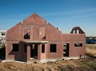Dokončení hrubé stavby montovaného domu