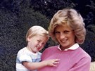 Těhotná princezna Diana a princ William na archivním snímku