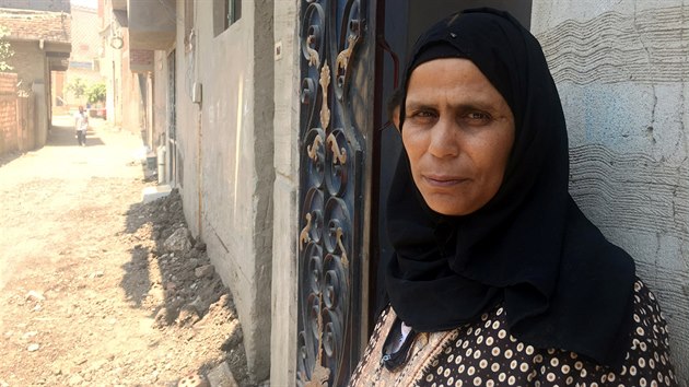 Adja al-Šarkáví, matka Abdela Rahmana Šabana Abokoraha, který v Hurghadě ubodal dvě turistky a další zranil (18, července 2017)